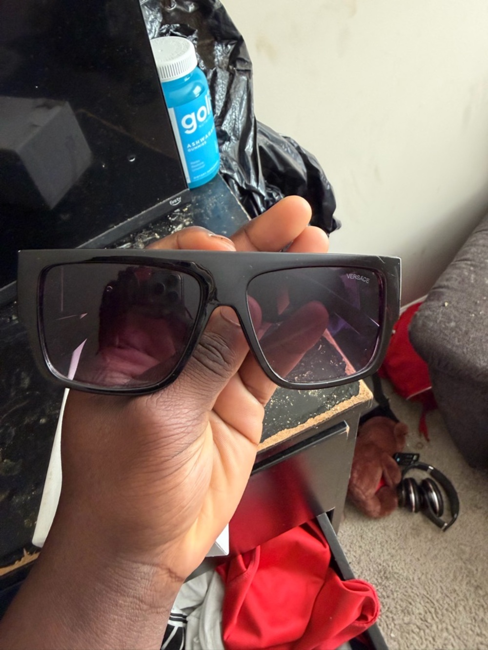 Authentic Gianni Versace 424 Gold Medusa Sunglasses w/ damaged box